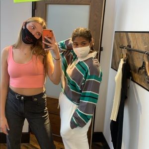 Meet your Posher, Tia